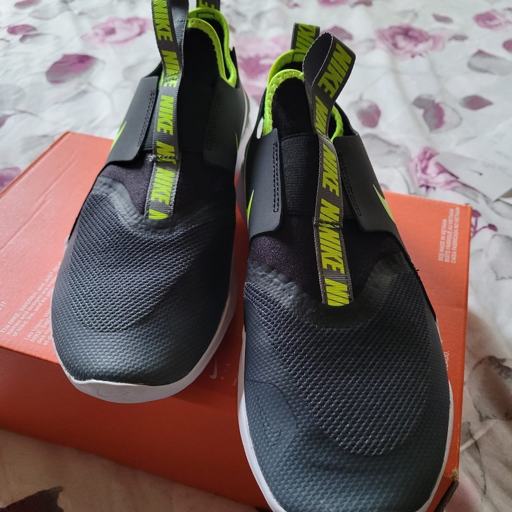 mens nike flex runner slip on